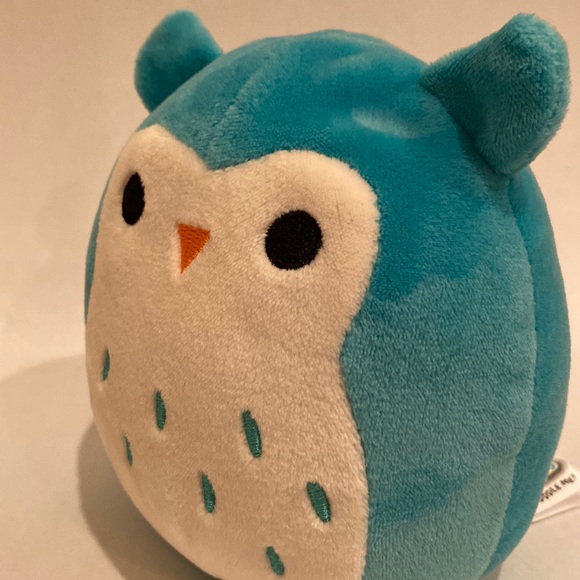 Winston squishmallow 5 inch - Picture 4 of 5